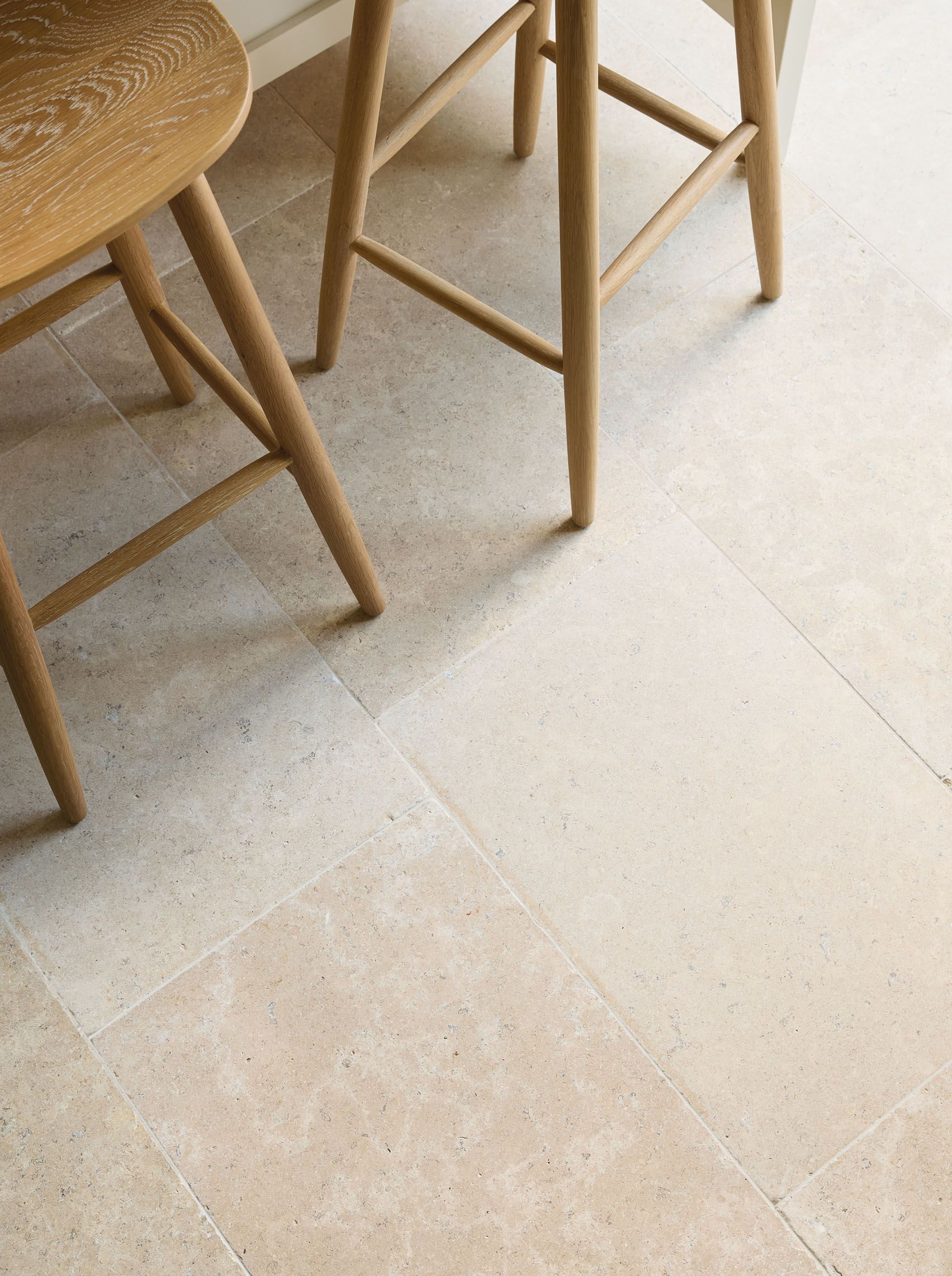 洋楽 uk Dijon Clairo dijon-limestone-16-v1.jpg