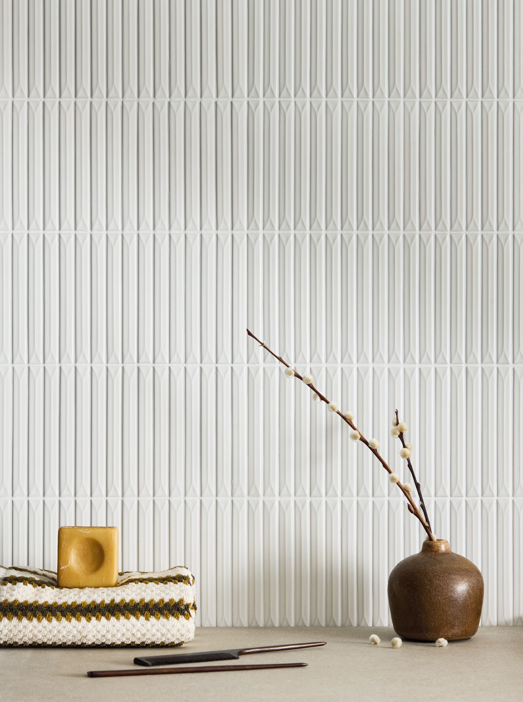 Kitami Hako | White Fluted Kit Kat Mosaic Wall Tile